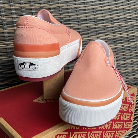 Vans Classic Slip-On S Pastel Peach Pearl/True White WMNS - Picture 10 of 16